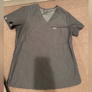 Gray figs scrub top size small